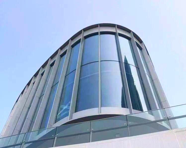 赣州市热弯弧形玻璃热弯玻璃 - 一站式服务